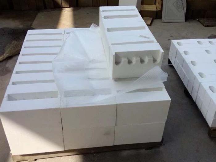 定制氧化鋁空心球異形磚價格是多少? 定制氧化鋁空心球異形磚價格是多少?